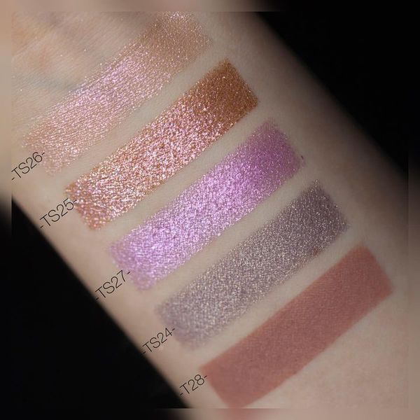 TS24 EXTRA Dimensional Velor Eyeshadow pressed shadows for eyelids